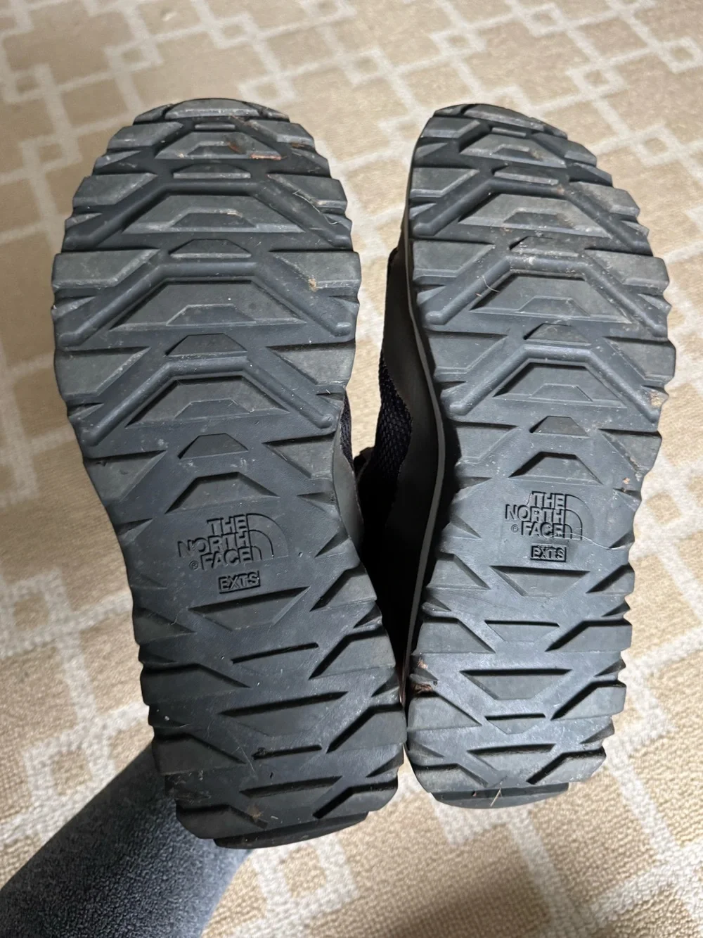 The North Face Activist Mid FUTURELIGHT Hiking Boots Outdoor Gray Khaki 10.5
